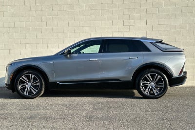 2024 Cadillac LYRIQ Luxury 1