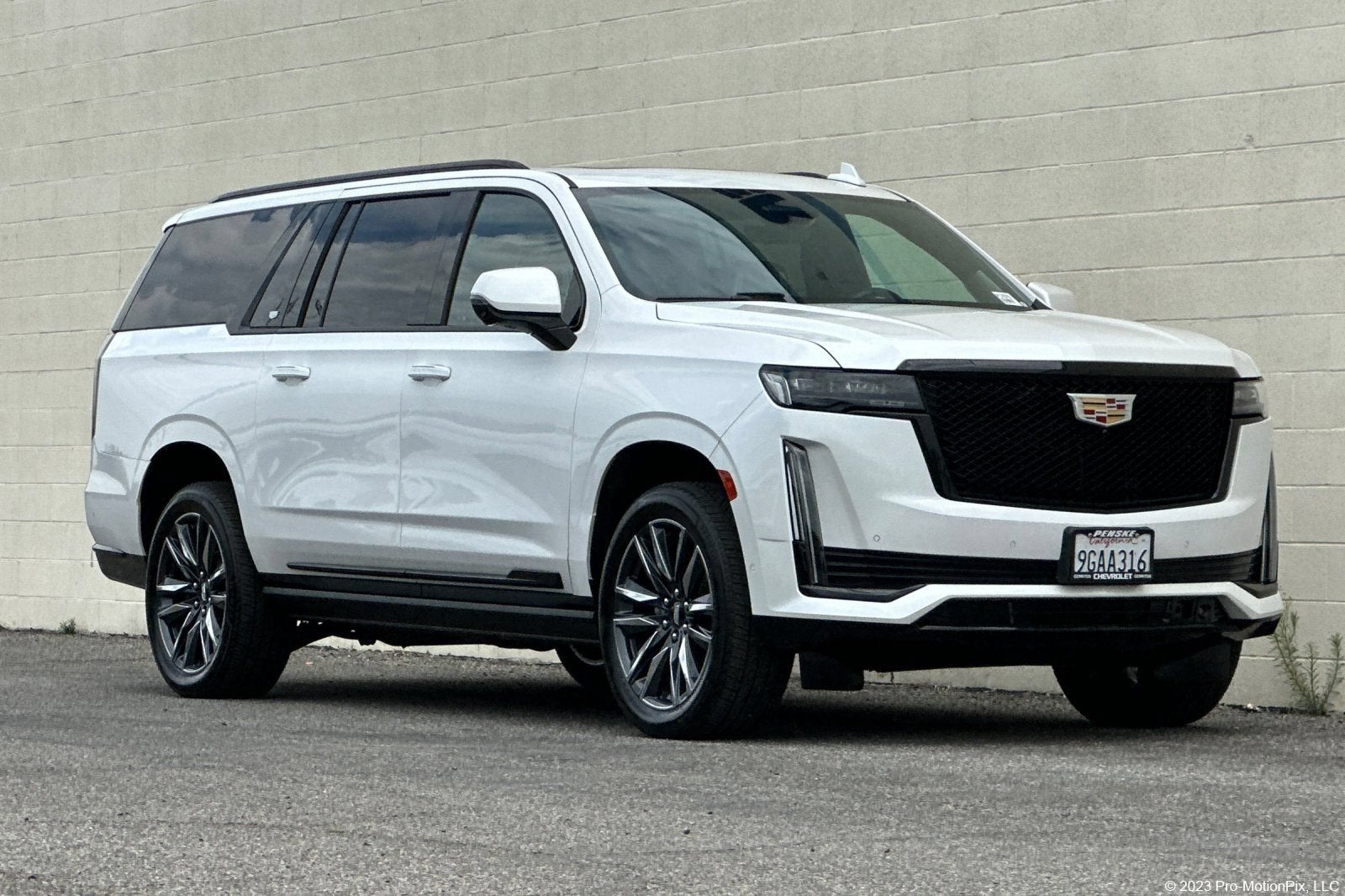 2023 Cadillac Escalade ESV Sport Platinum