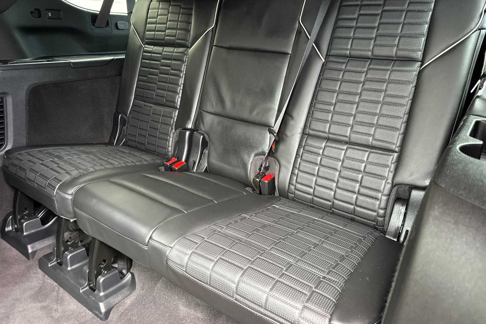 2023 Cadillac Escalade ESV Sport Platinum