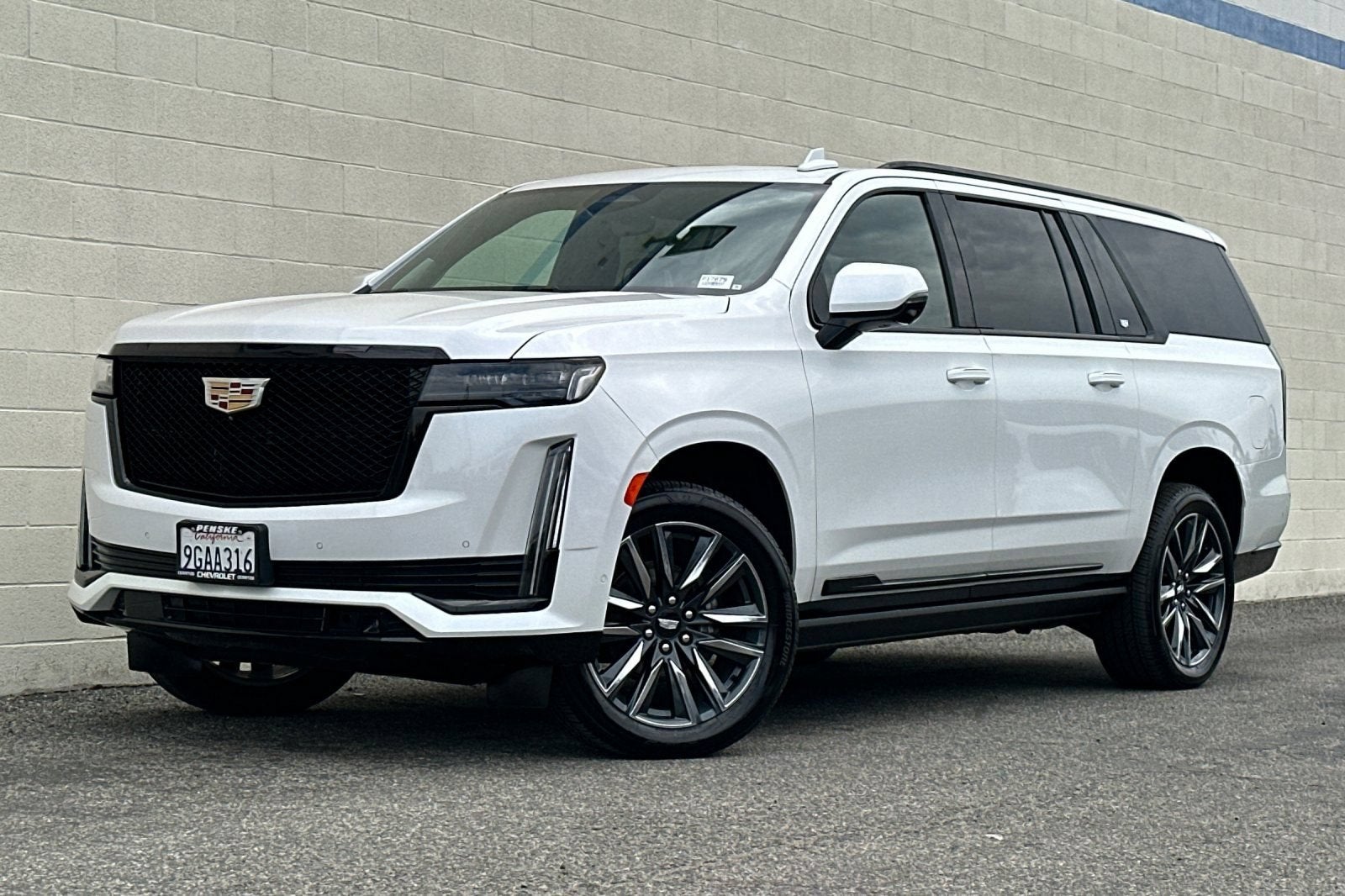 2023 Cadillac Escalade ESV Sport Platinum