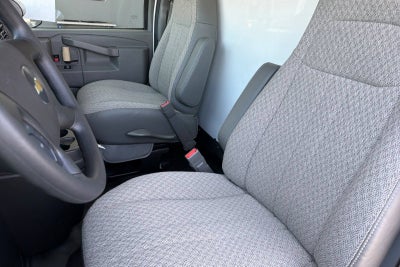 2026 Chevrolet Express Cutaway 3500 1WT