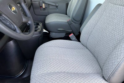 2026 Chevrolet Express Cutaway 3500 1WT