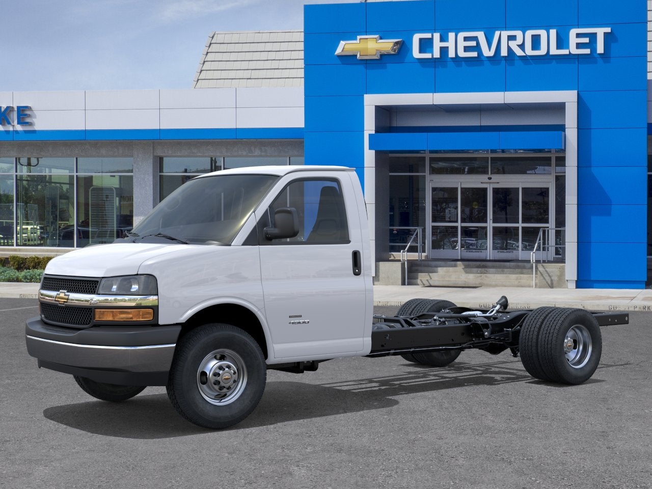 2026 Chevrolet Express Cutaway 3500 1WT
