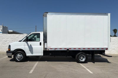 2026 Chevrolet Express Cutaway 3500 1WT