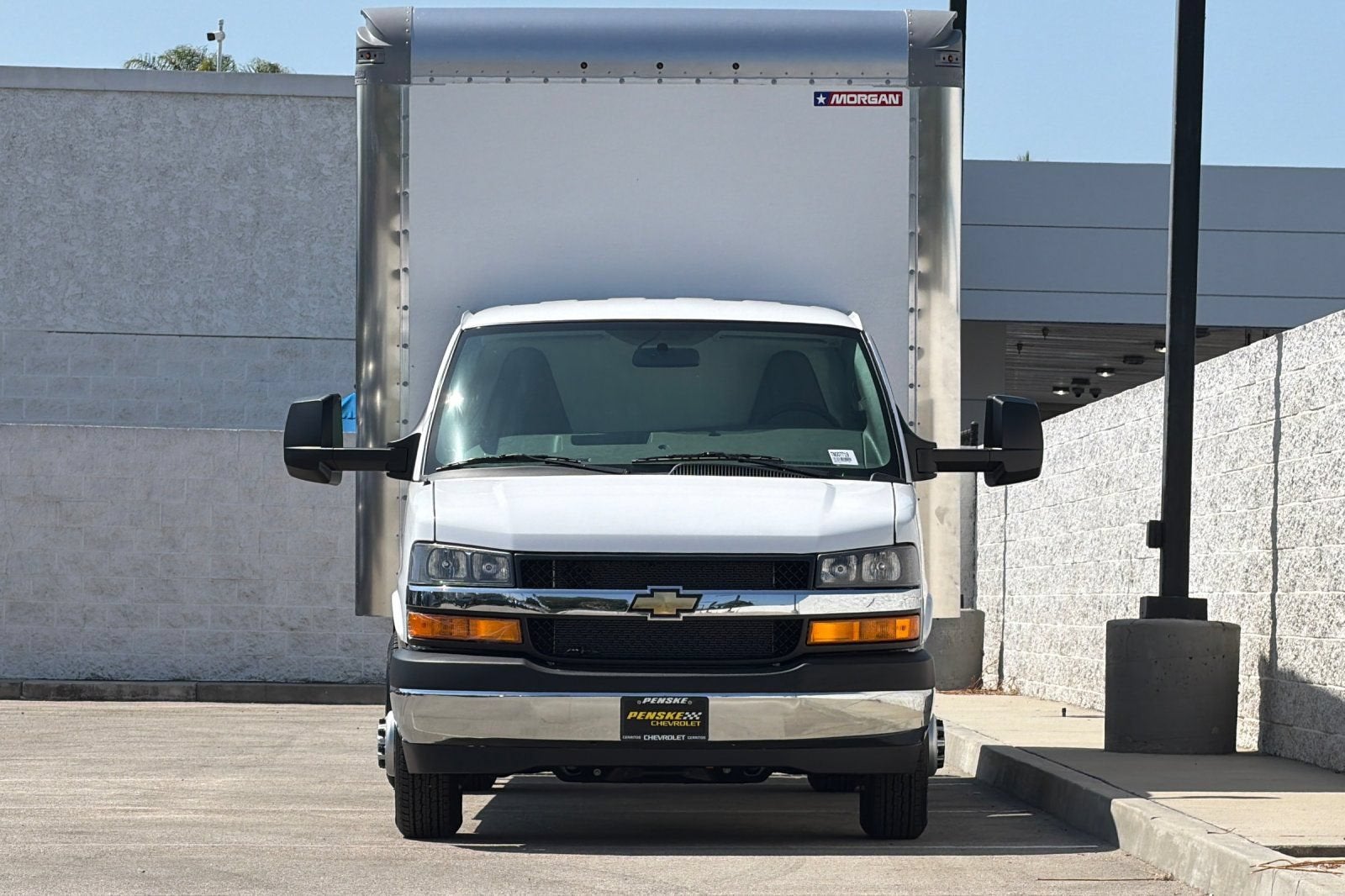 2026 Chevrolet Express Cutaway 3500 1WT