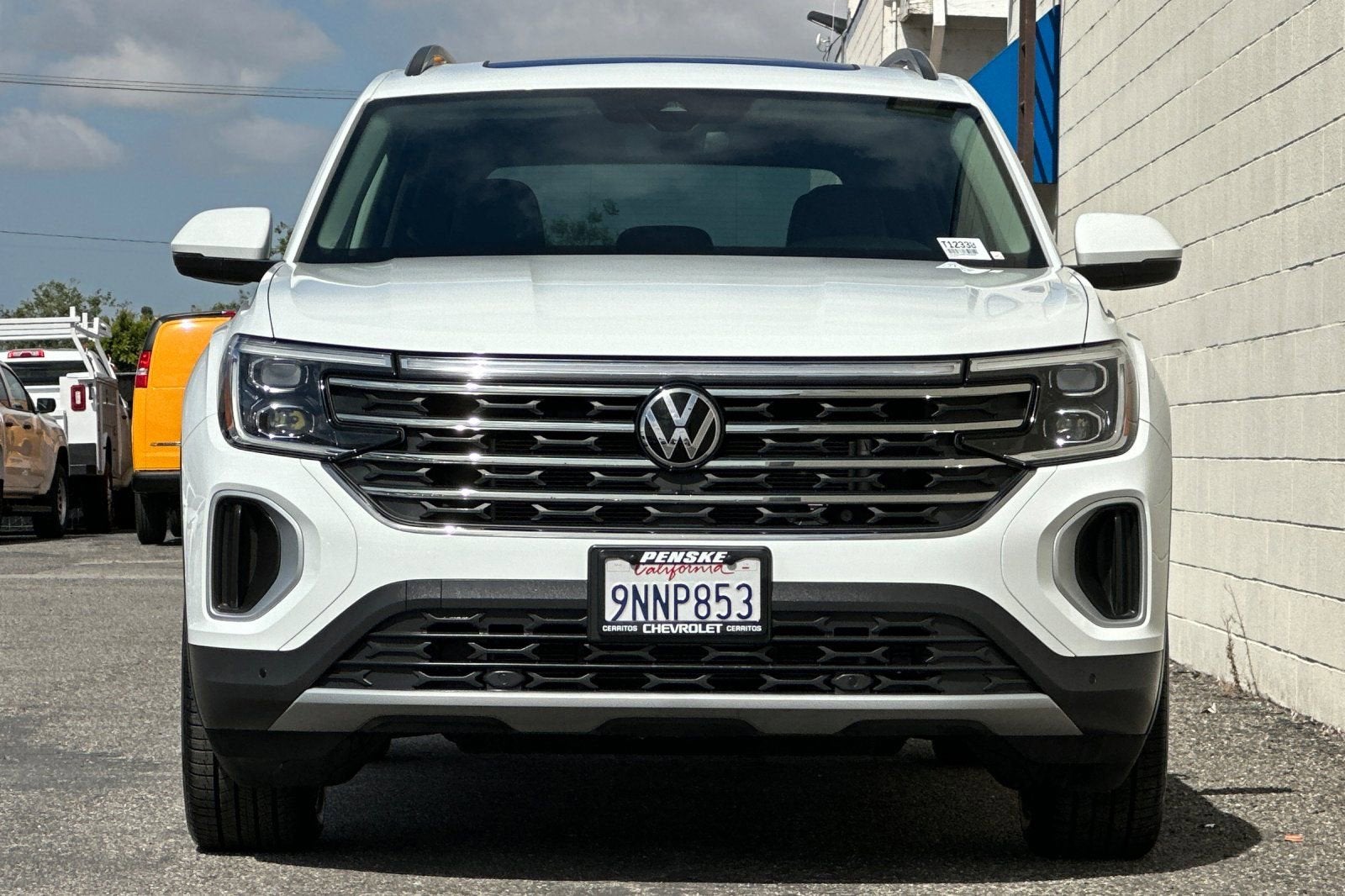 2024 Volkswagen Atlas 2.0T SE w/Technology