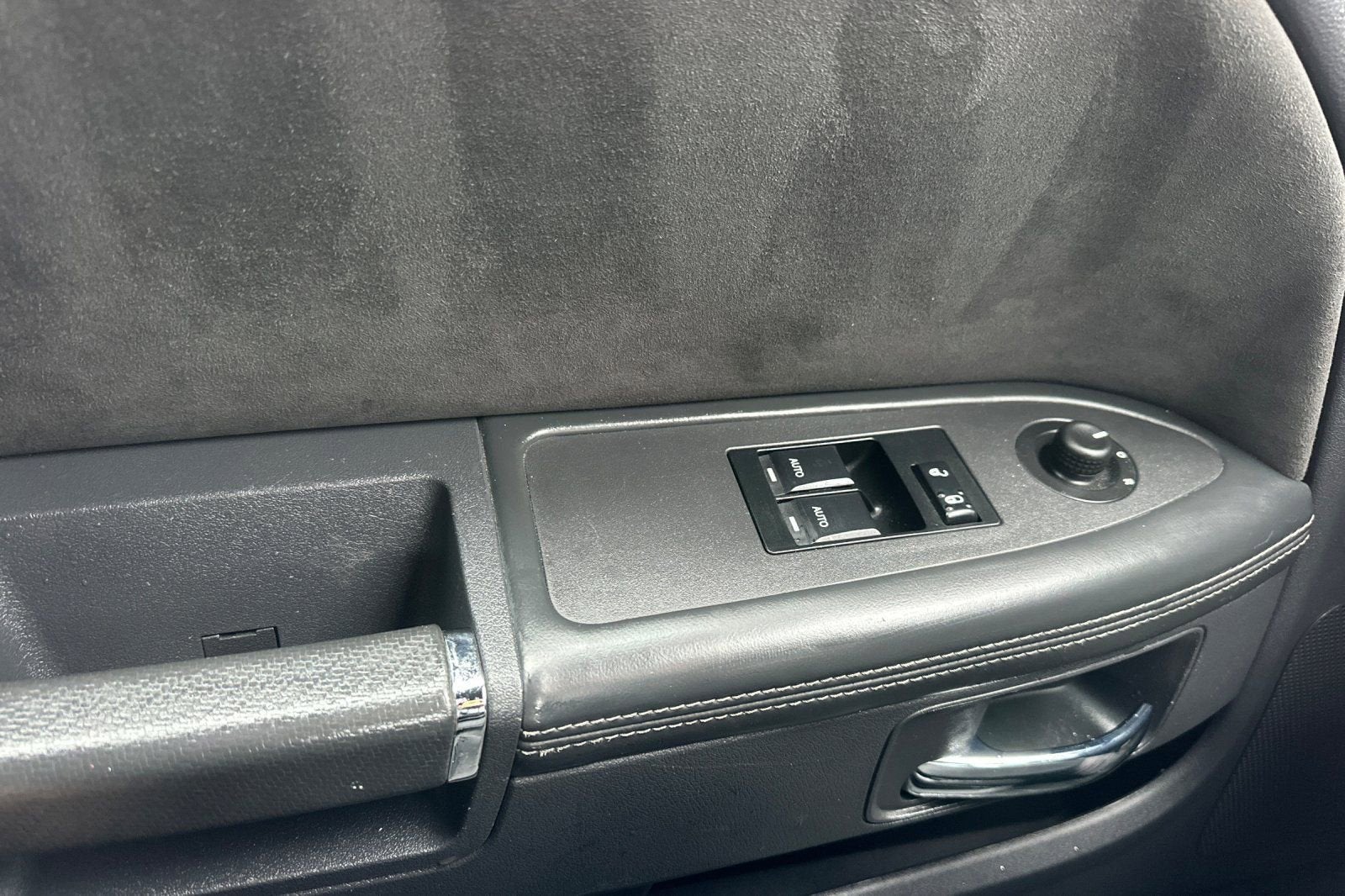 2009 Dodge Challenger SRT8