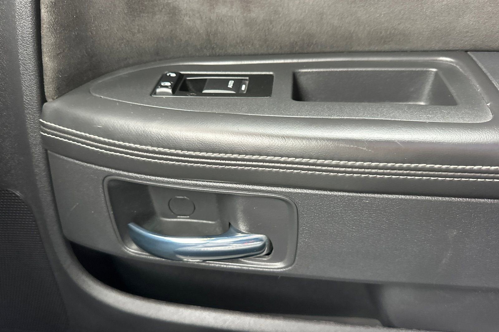 2009 Dodge Challenger SRT8