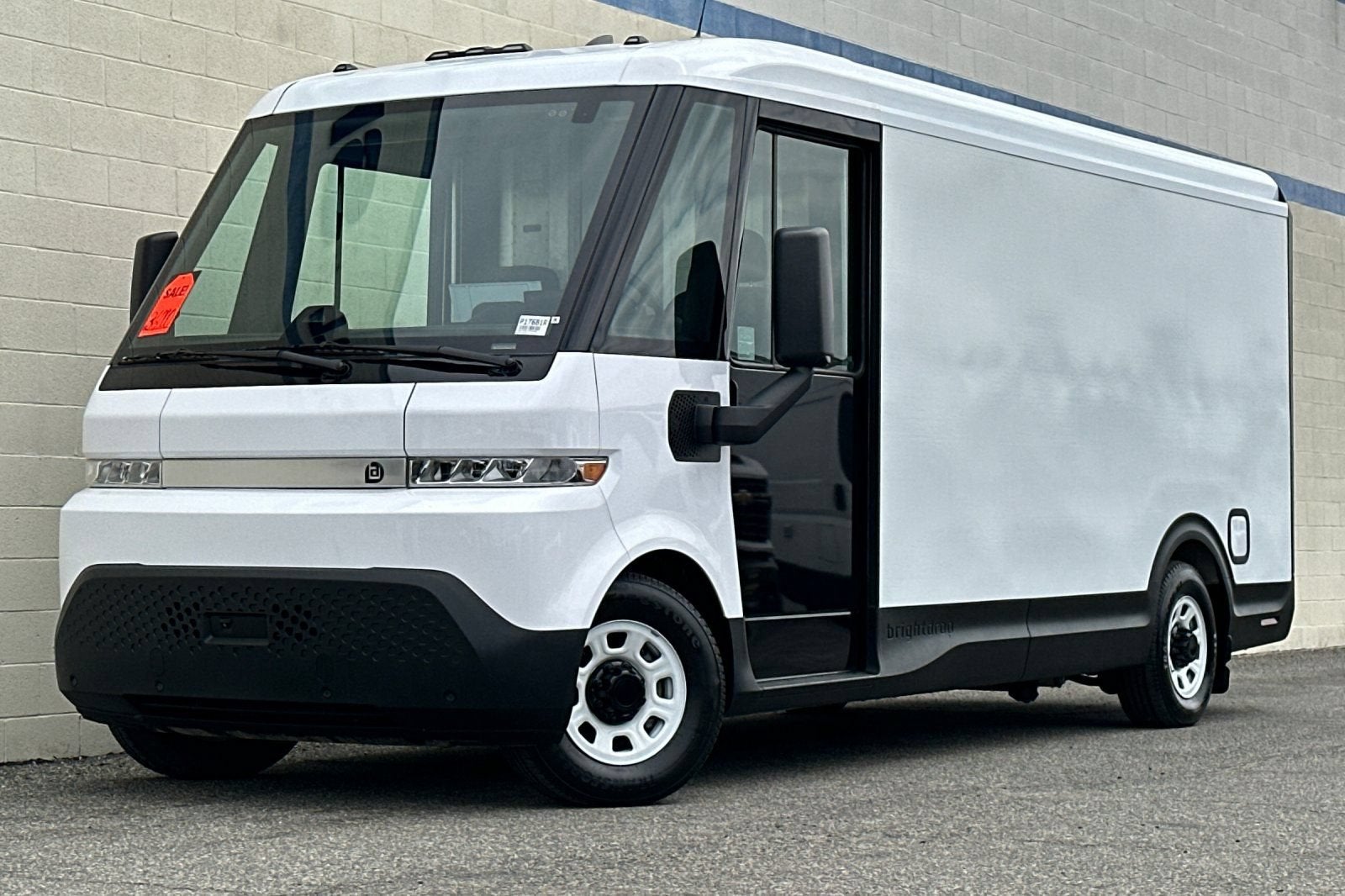 2023 BrightDrop Zevo 600 EJY
