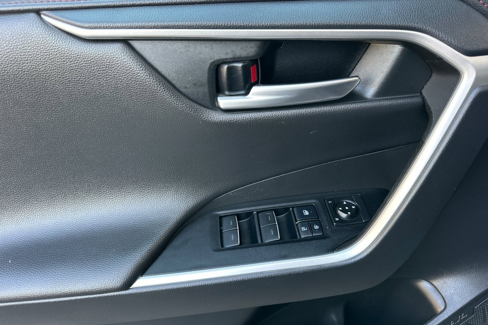 2023 Toyota RAV4 TRD Off Road