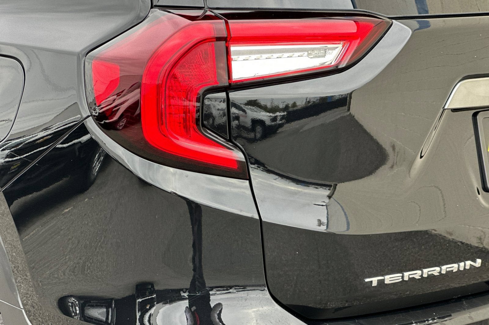 2022 GMC Terrain AT4