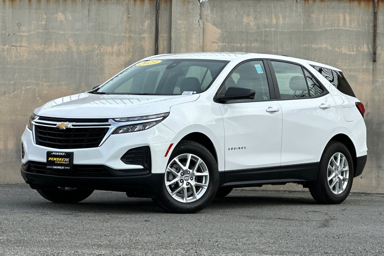 2023 Chevrolet Equinox LS