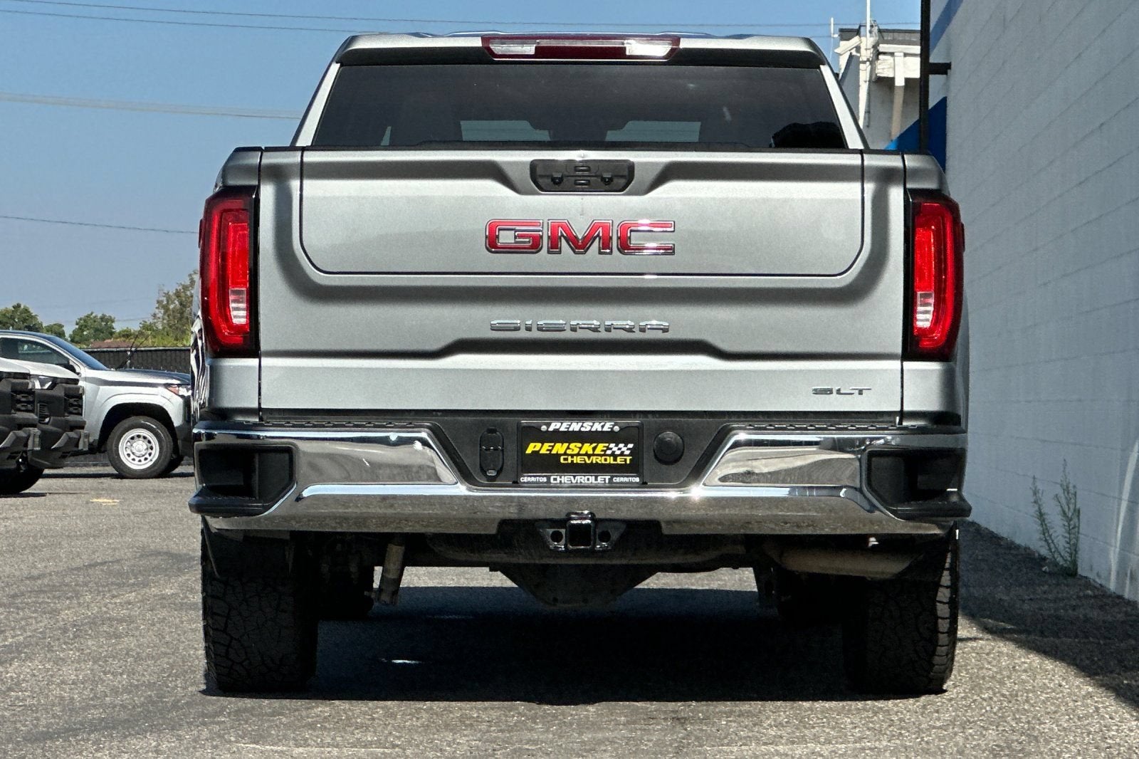 2024 GMC Sierra 1500 SLT