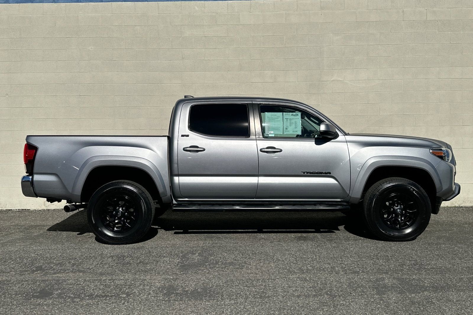 2021 Toyota Tacoma 2WD SR5