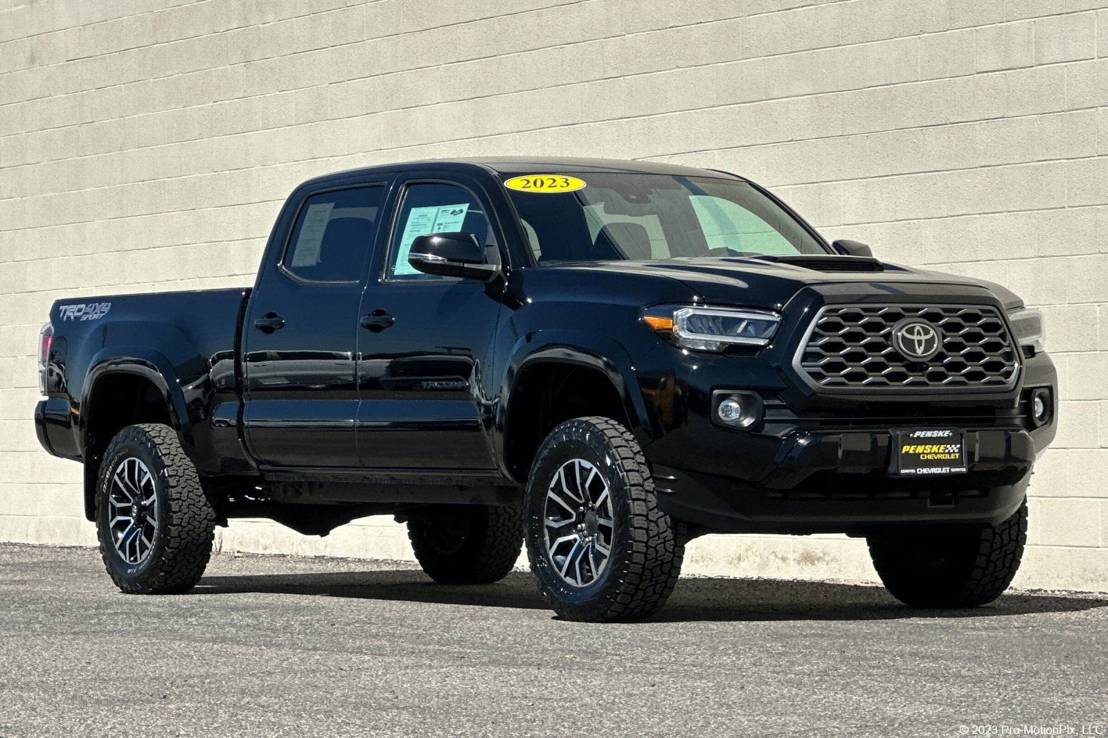 2023 Toyota Tacoma 4WD SR5