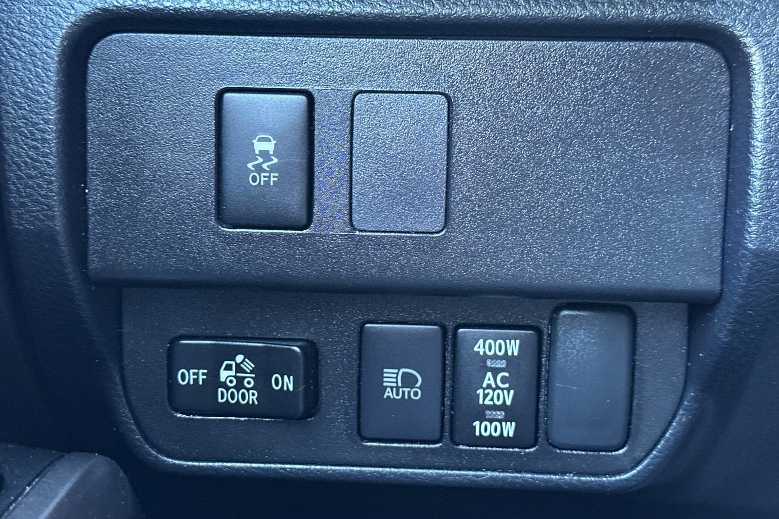 2023 Toyota Tacoma 4WD SR5