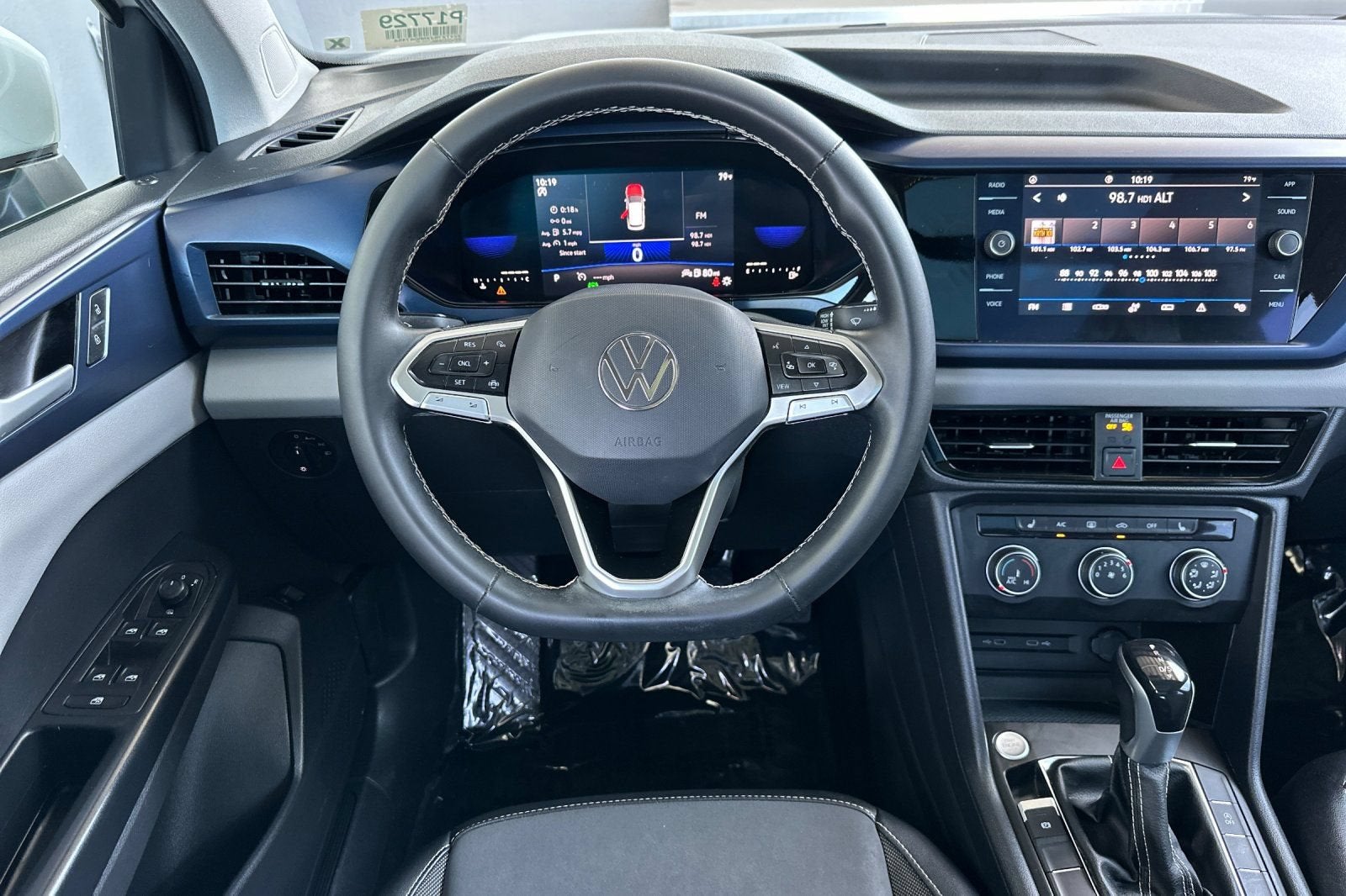 2022 Volkswagen Taos SE