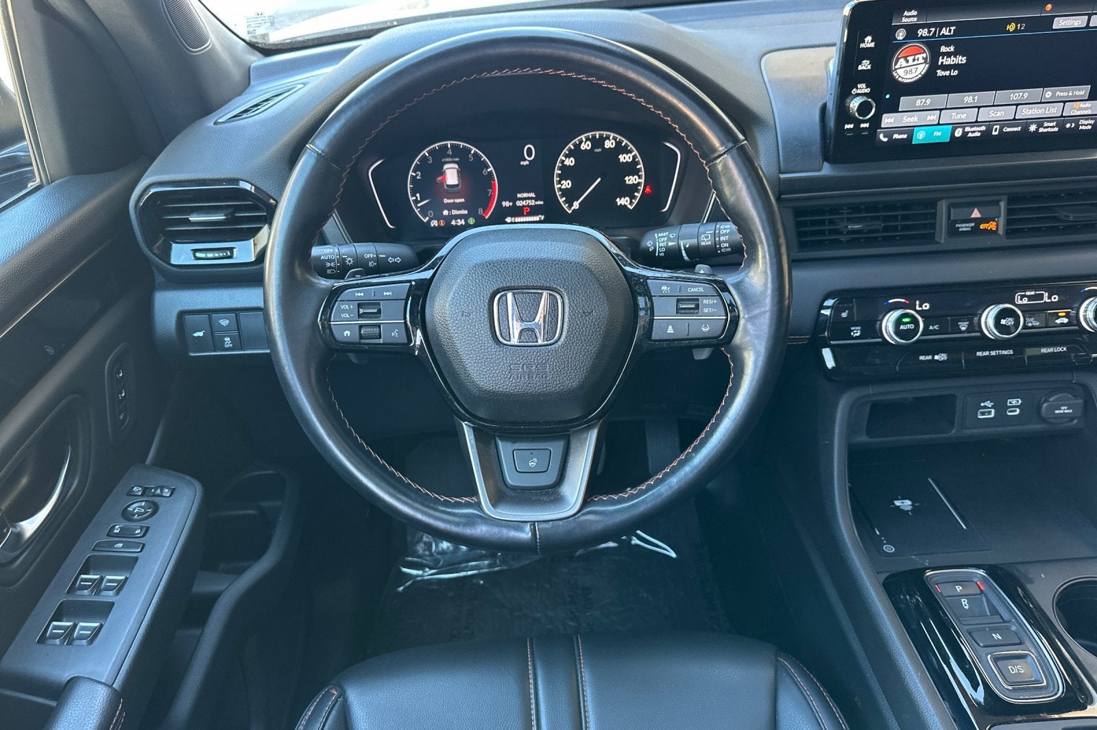 2025 Honda Pilot TrailSport