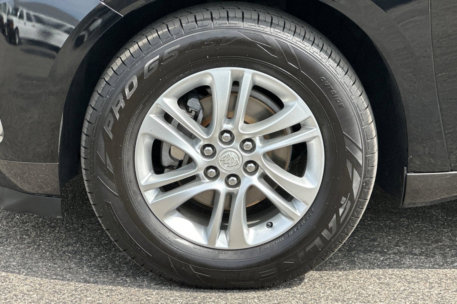 2020 Buick Enclave Essence