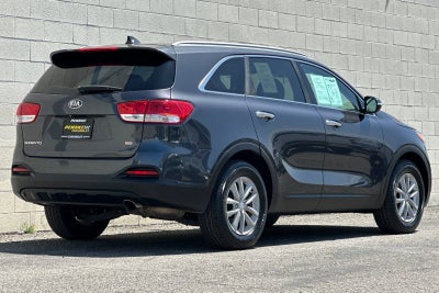 2018 Kia Sorento LX