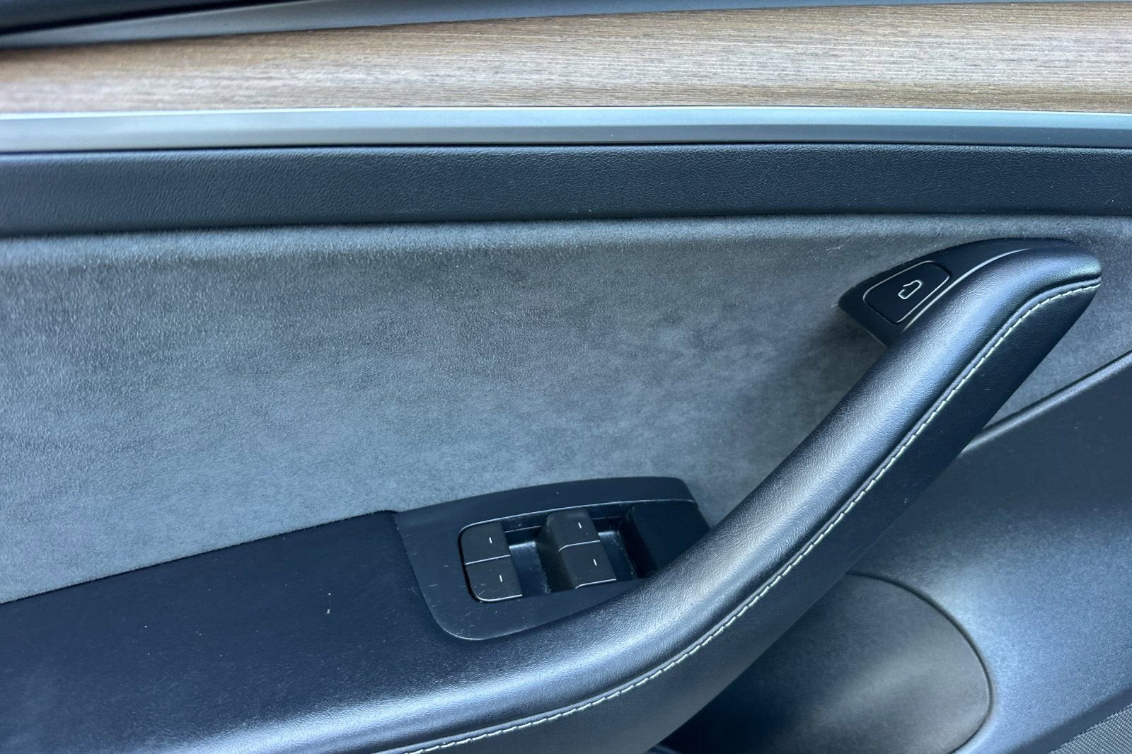 2023 Tesla Model 3 NA