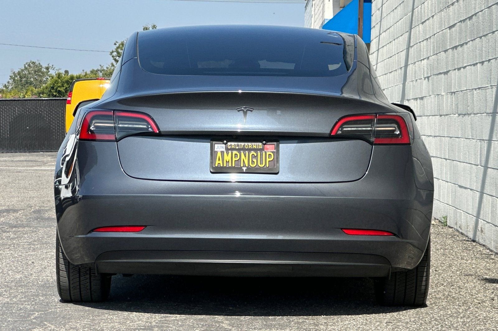 2023 Tesla Model 3 NA