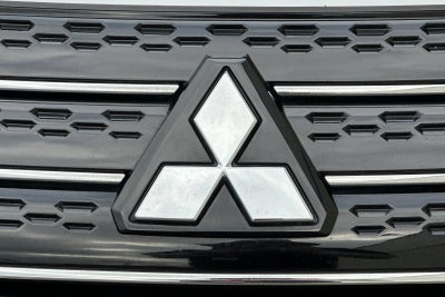 2023 Mitsubishi Outlander PHEV SE