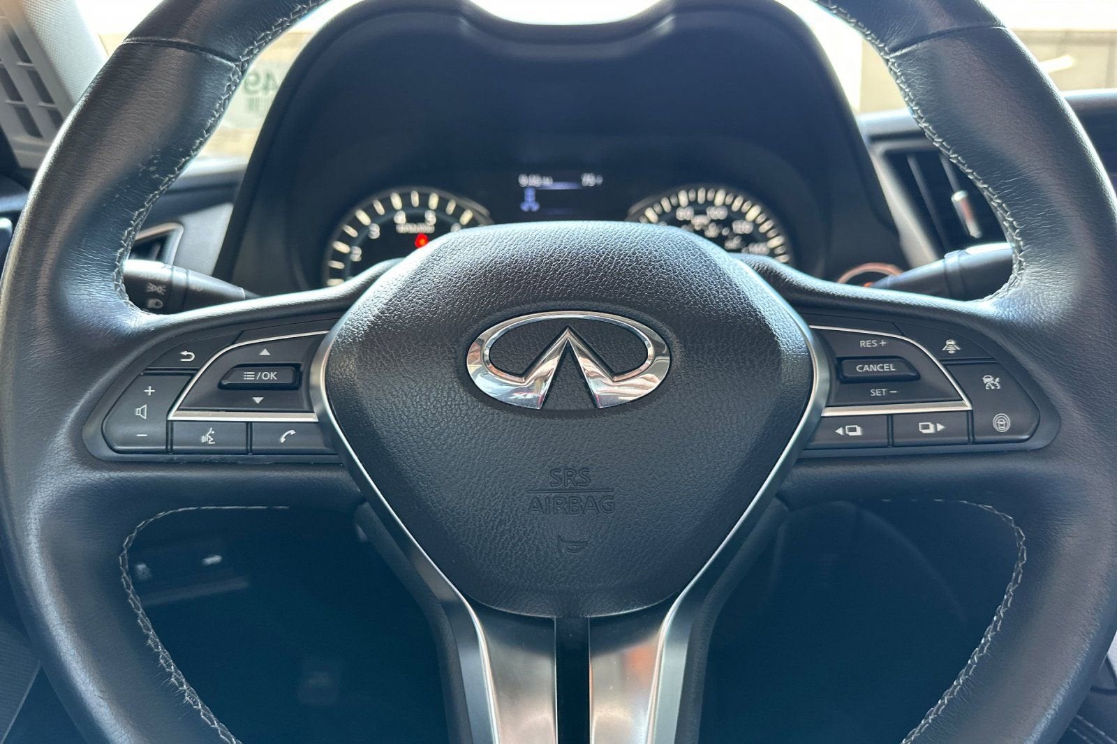 2023 INFINITI Q50 LUXE