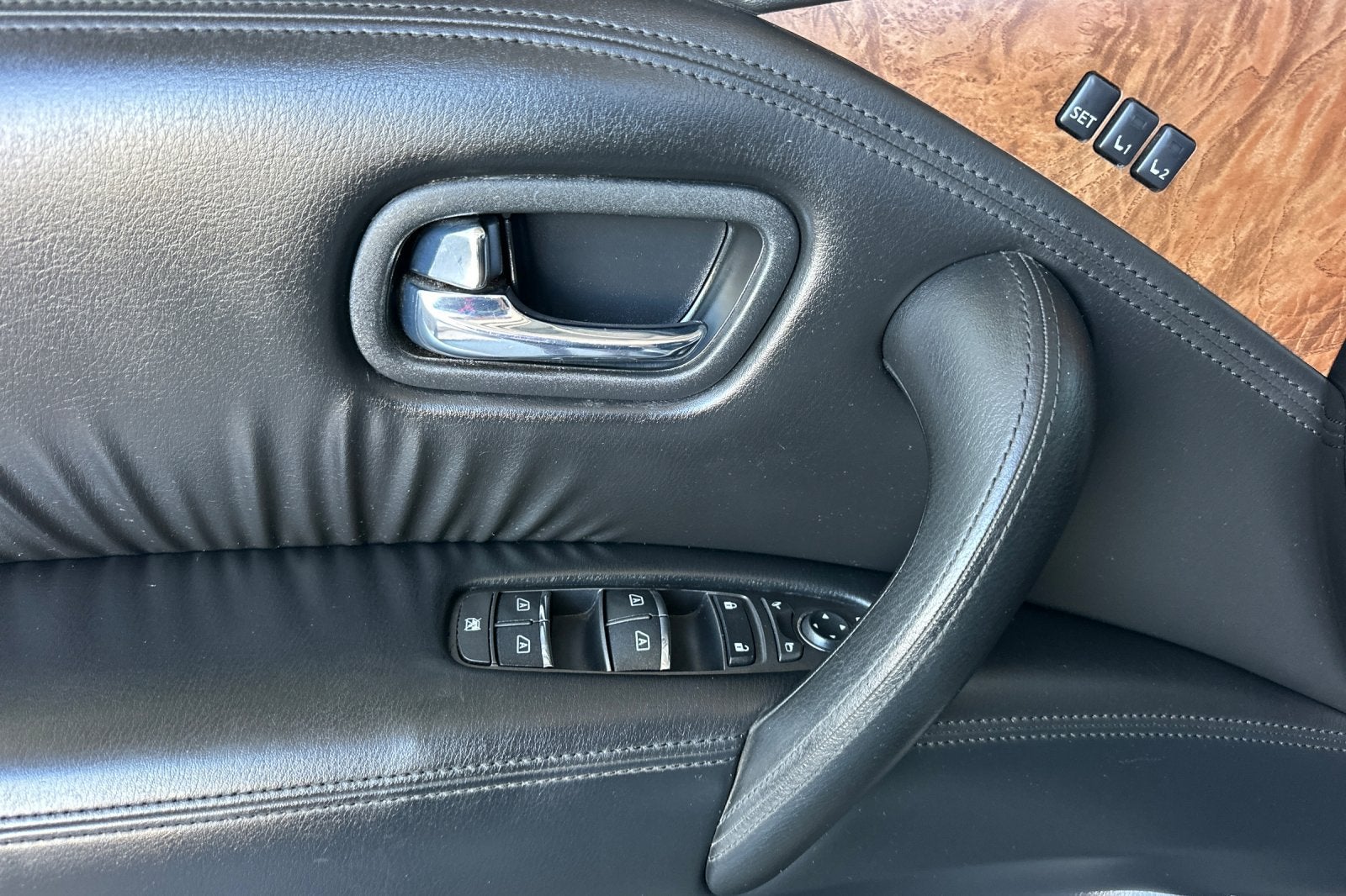 2022 Nissan Armada SL