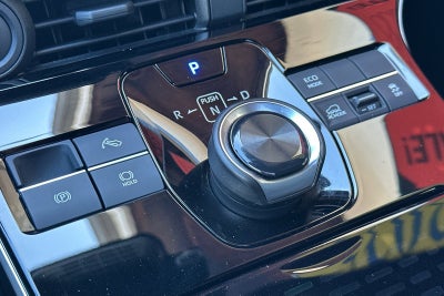 2025 Toyota bZ4X XLE