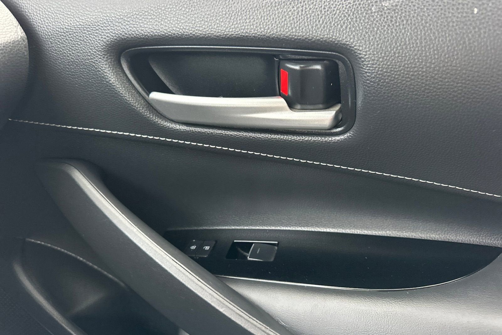 2023 Toyota Corolla Hatchback SE