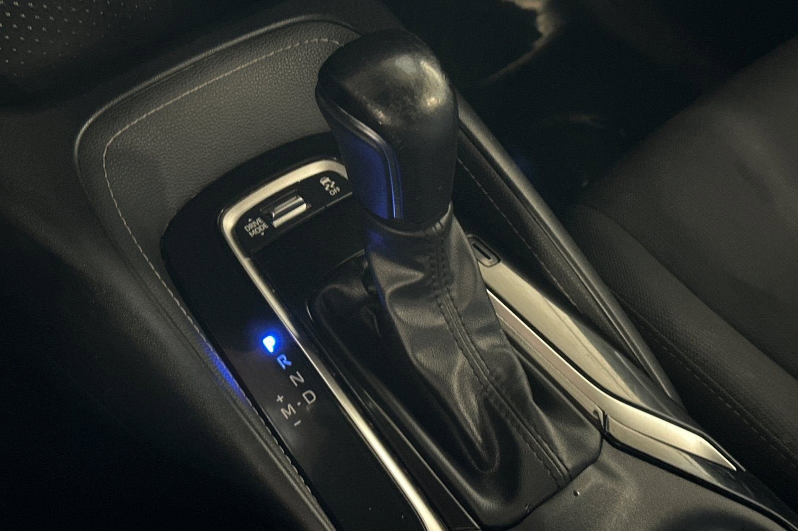 2023 Toyota Corolla Hatchback SE