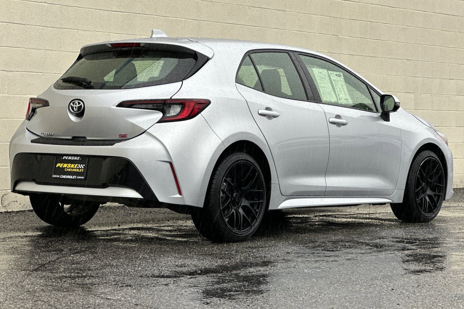 2023 Toyota Corolla Hatchback SE