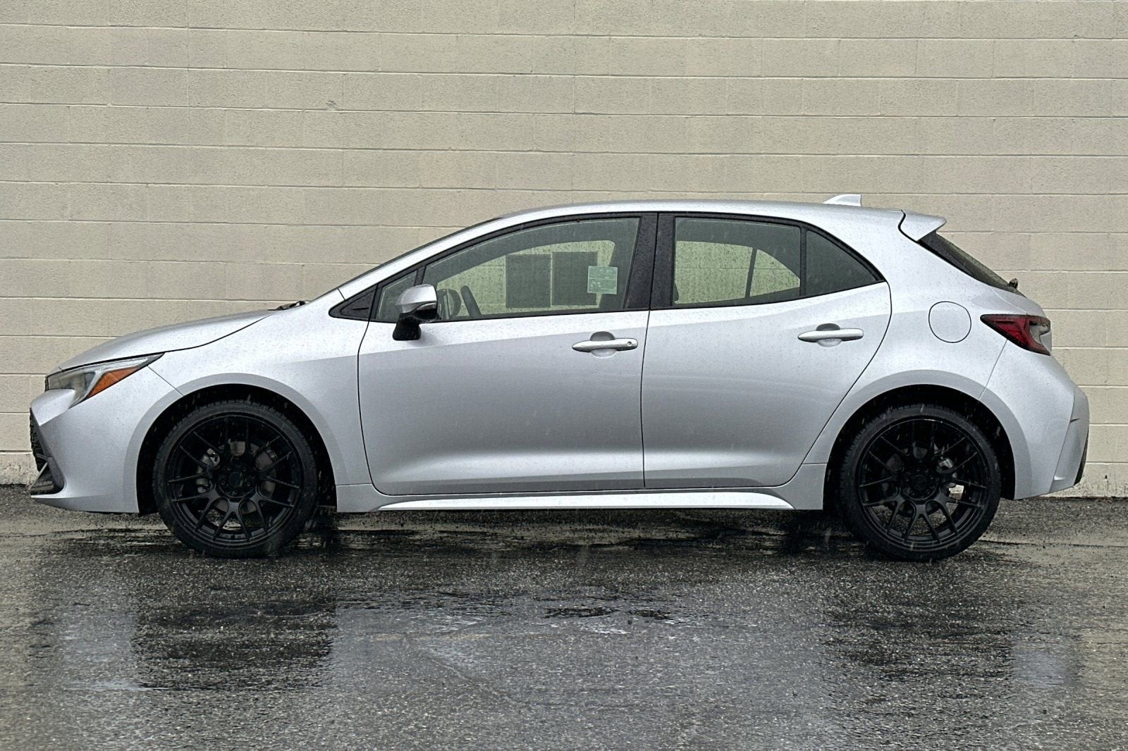 2023 Toyota Corolla Hatchback SE