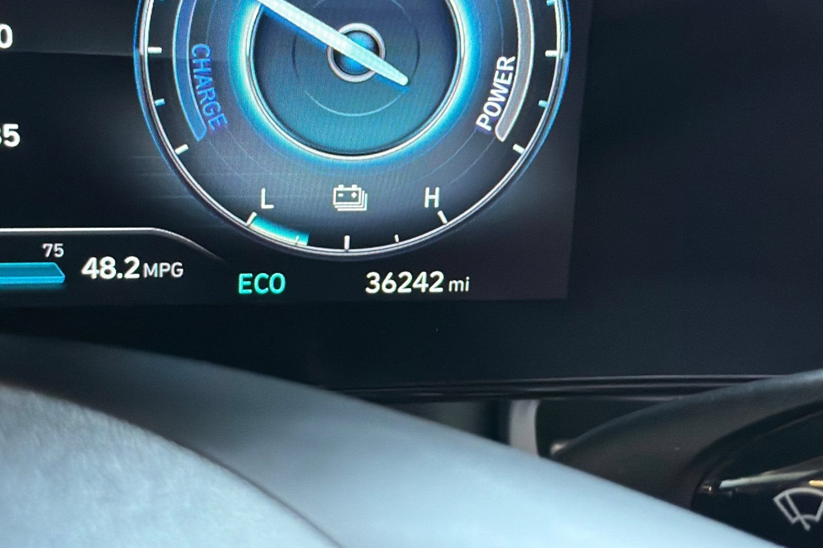 2024 Hyundai Elantra Hybrid Limited