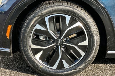 2022 Kia EV6 Wind