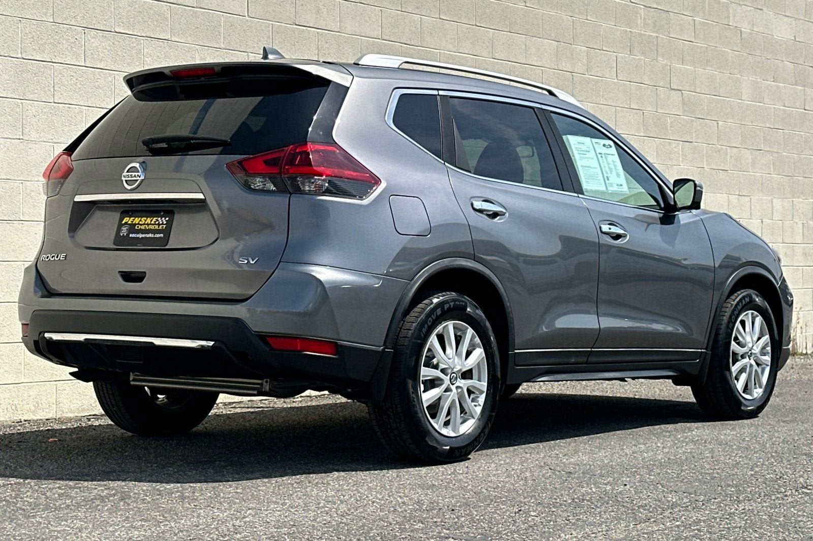 2018 Nissan Rogue SV