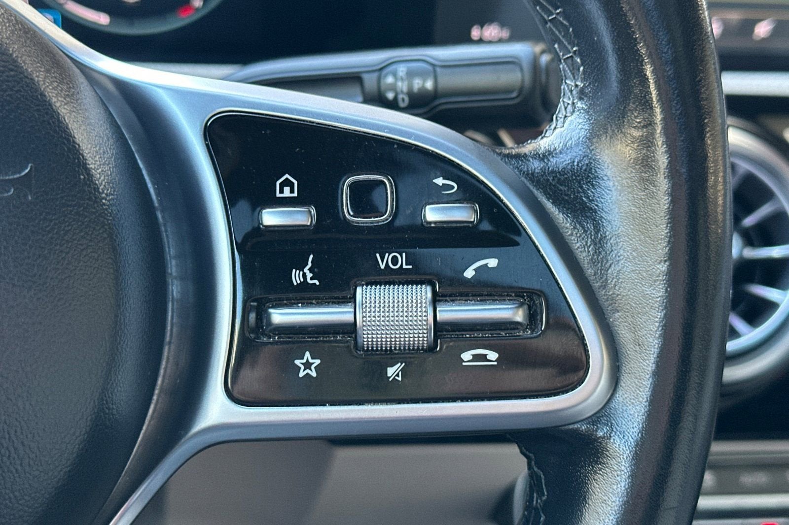 2022 Mercedes-Benz A-Class A 220