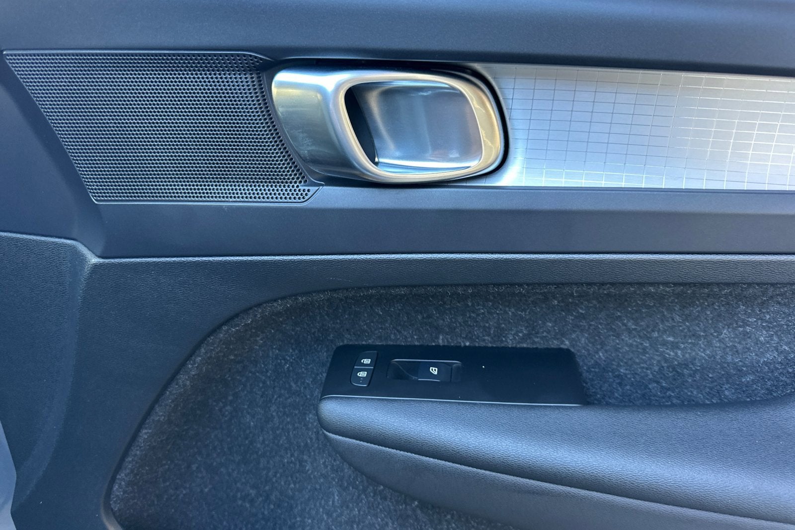 2021 Volvo XC40 Momentum