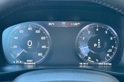 2021 Volvo XC40 Momentum