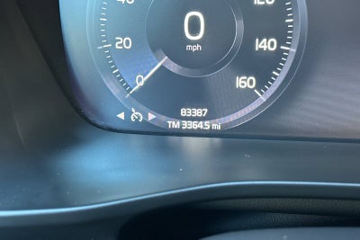 2021 Volvo XC40 Momentum