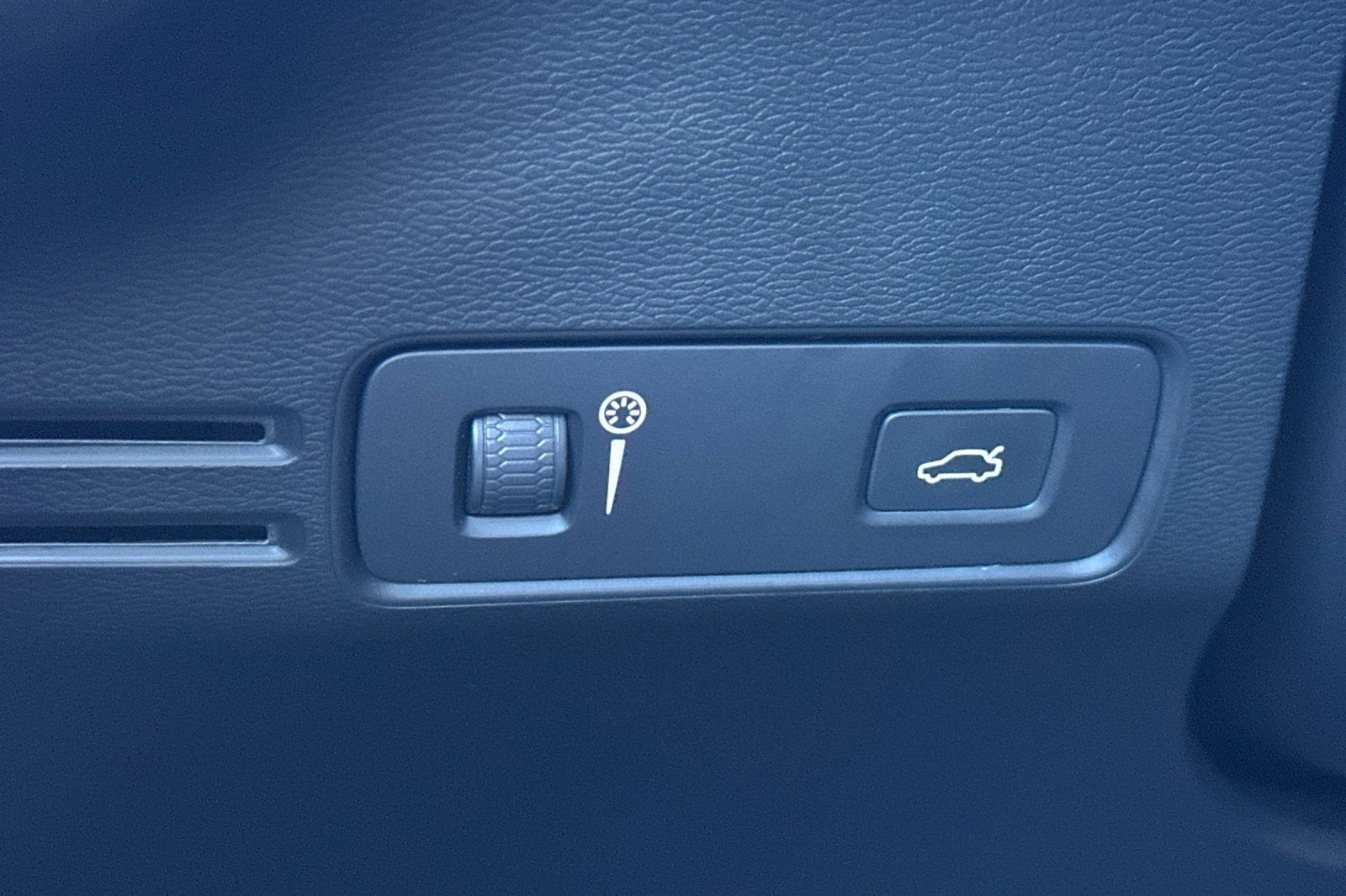 2021 Volvo XC40 Momentum