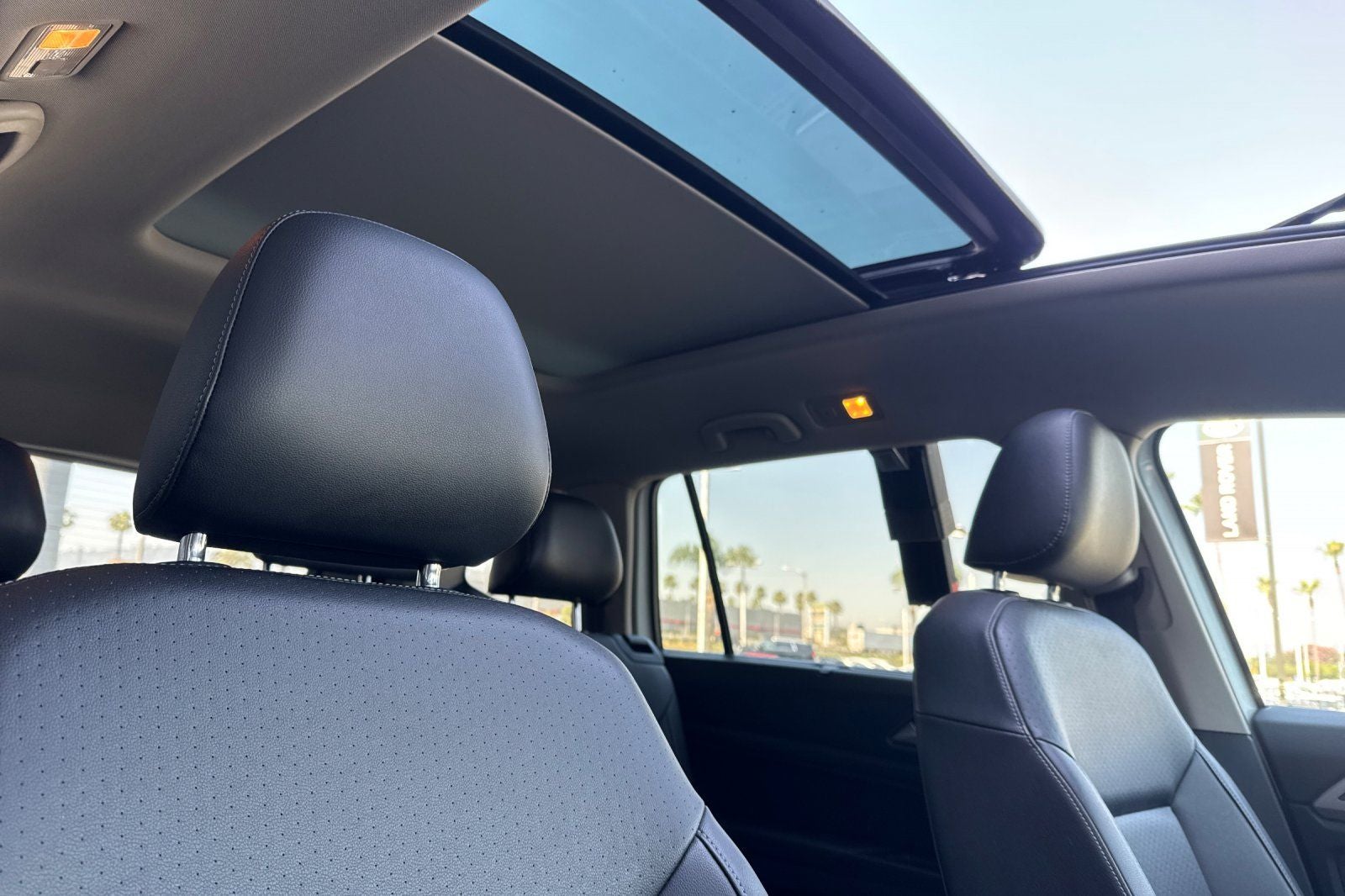 2019 Volkswagen Atlas 3.6L V6 SE R-Line