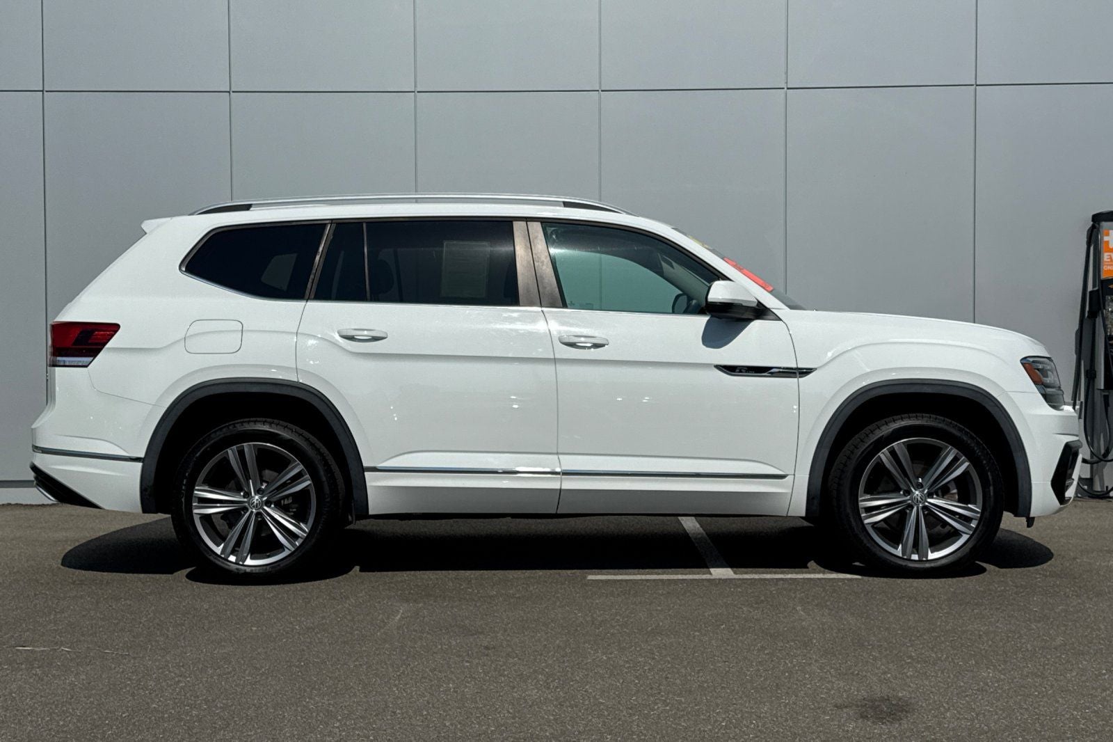 2019 Volkswagen Atlas 3.6L V6 SE R-Line