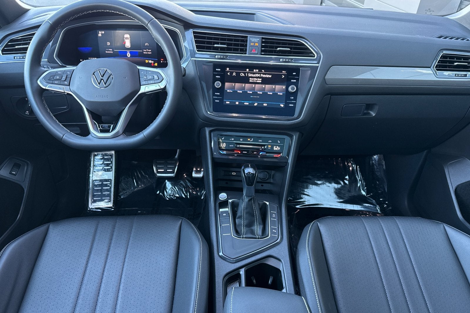 2023 Volkswagen Tiguan 2.0T SE R-Line Black