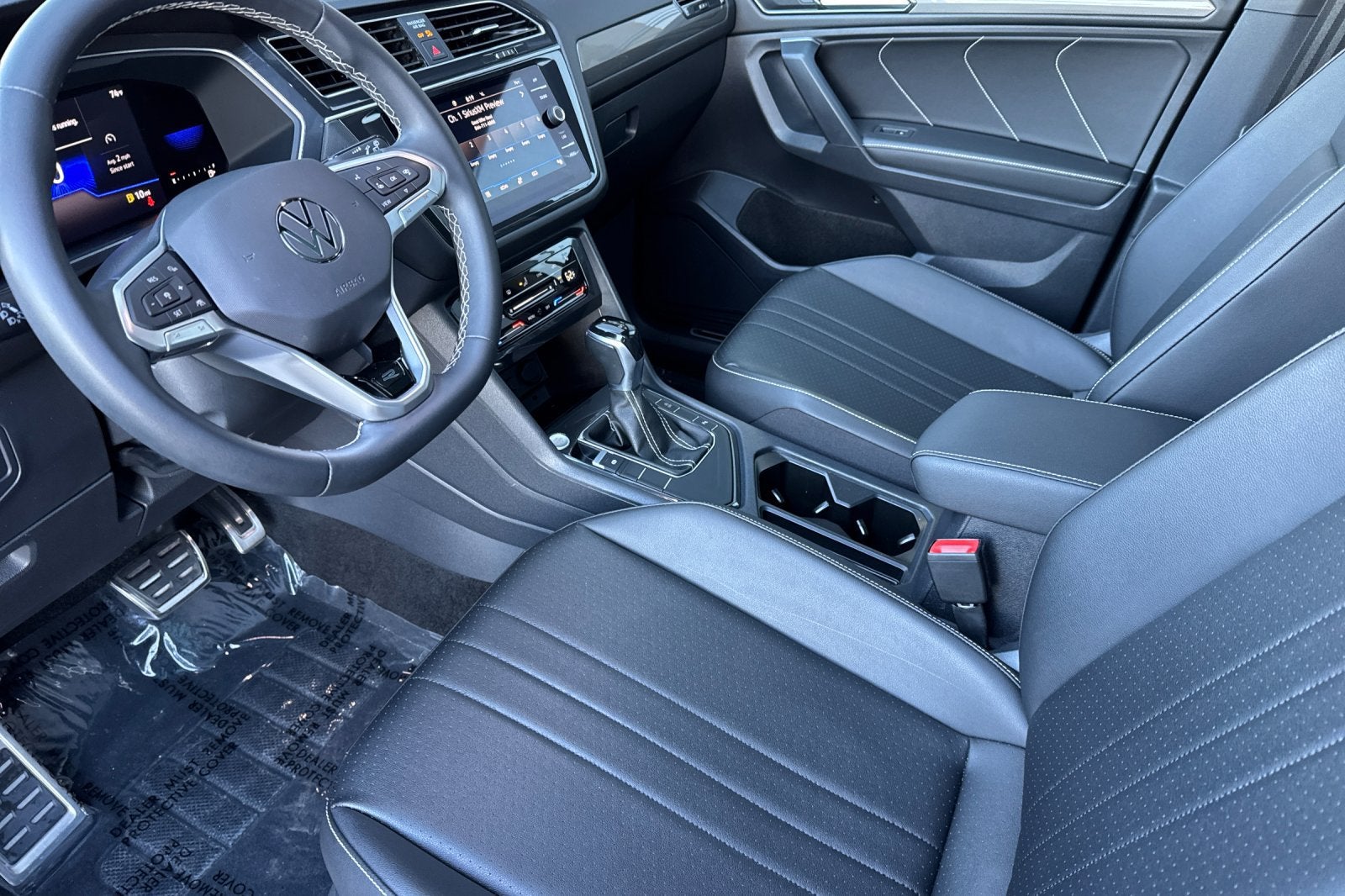 2023 Volkswagen Tiguan 2.0T SE R-Line Black