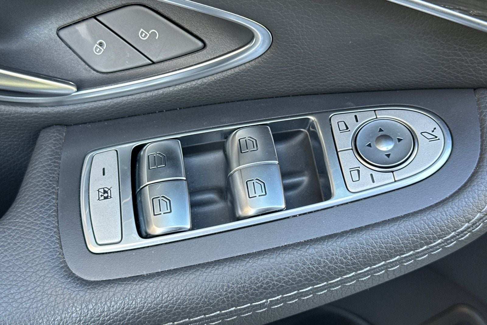 2020 Mercedes-Benz C-Class C 300