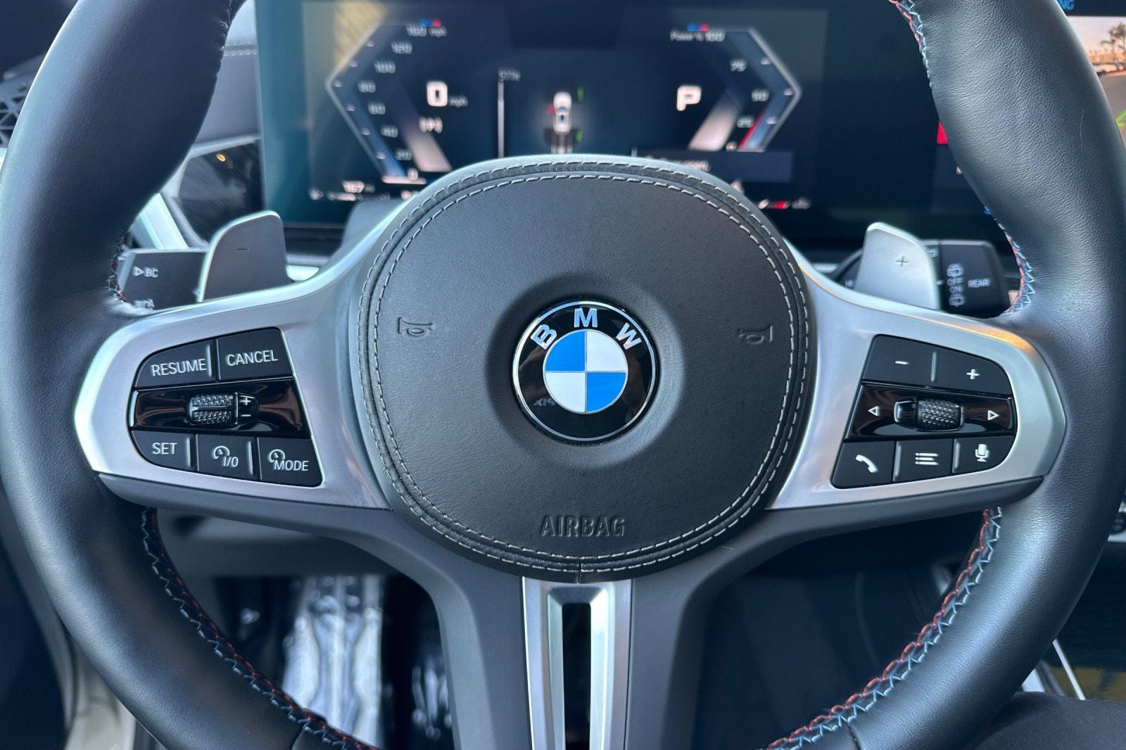 2024 BMW X5 M60i