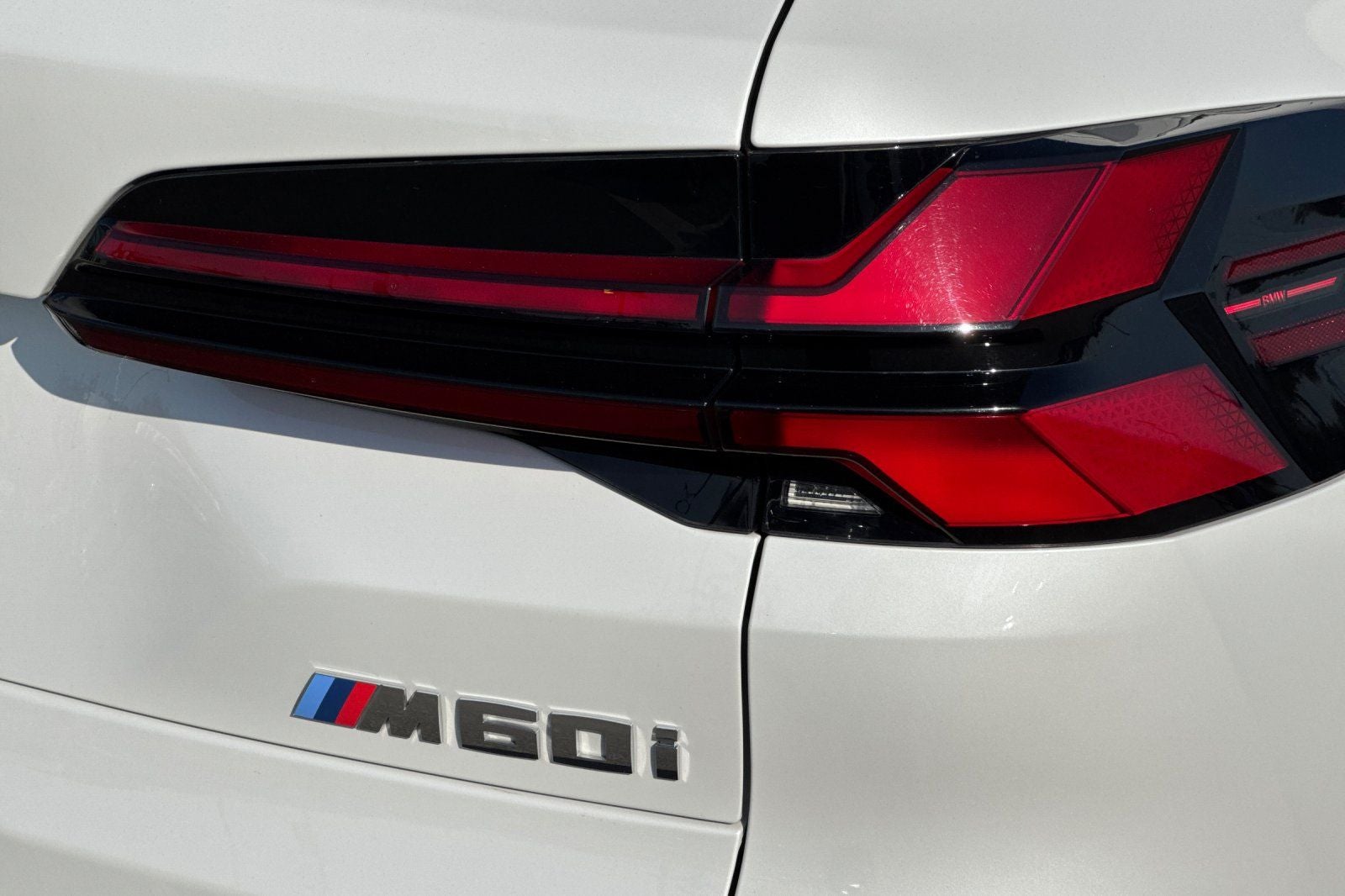 2024 BMW X5 M60i