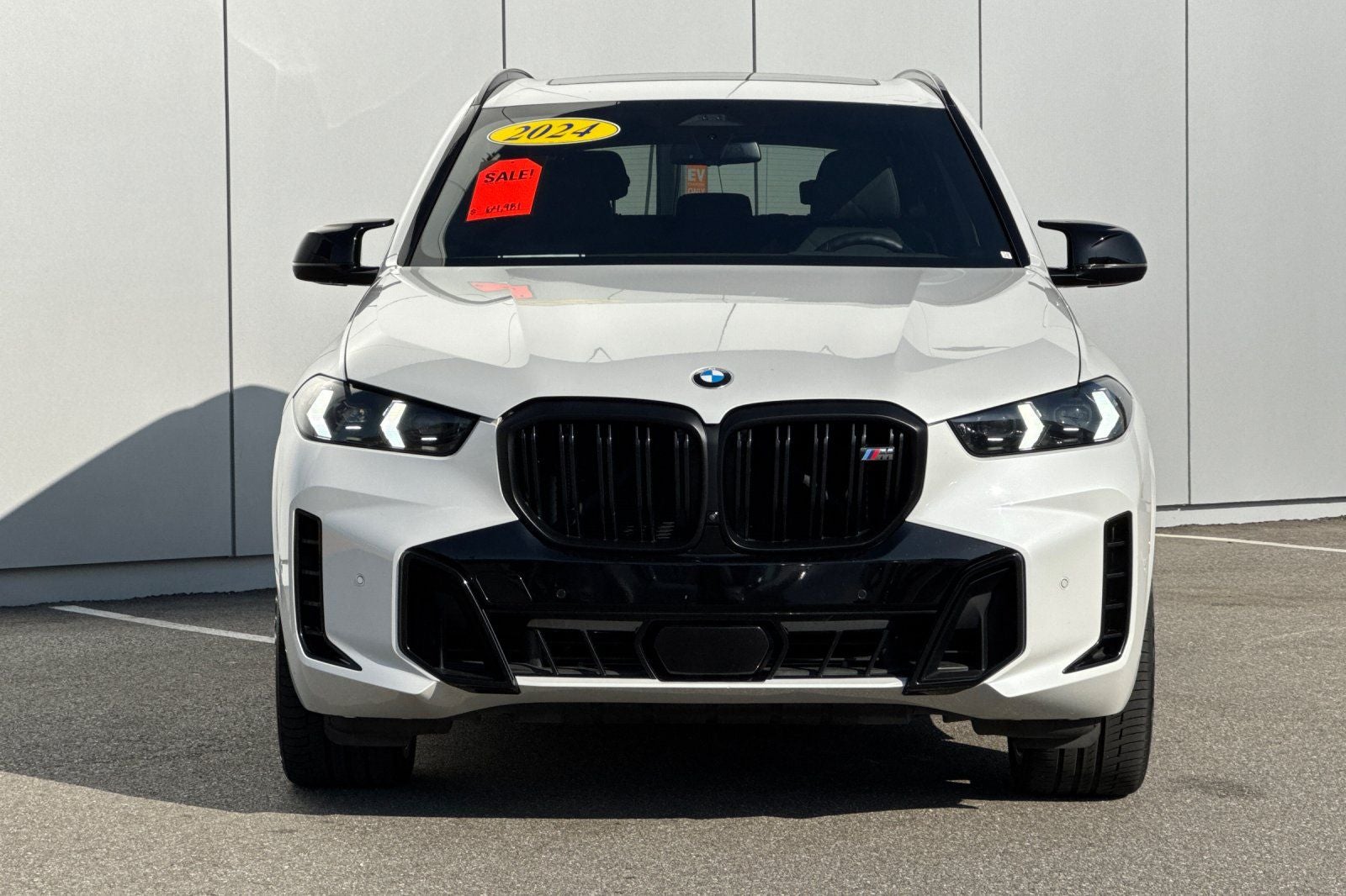 2024 BMW X5 M60i